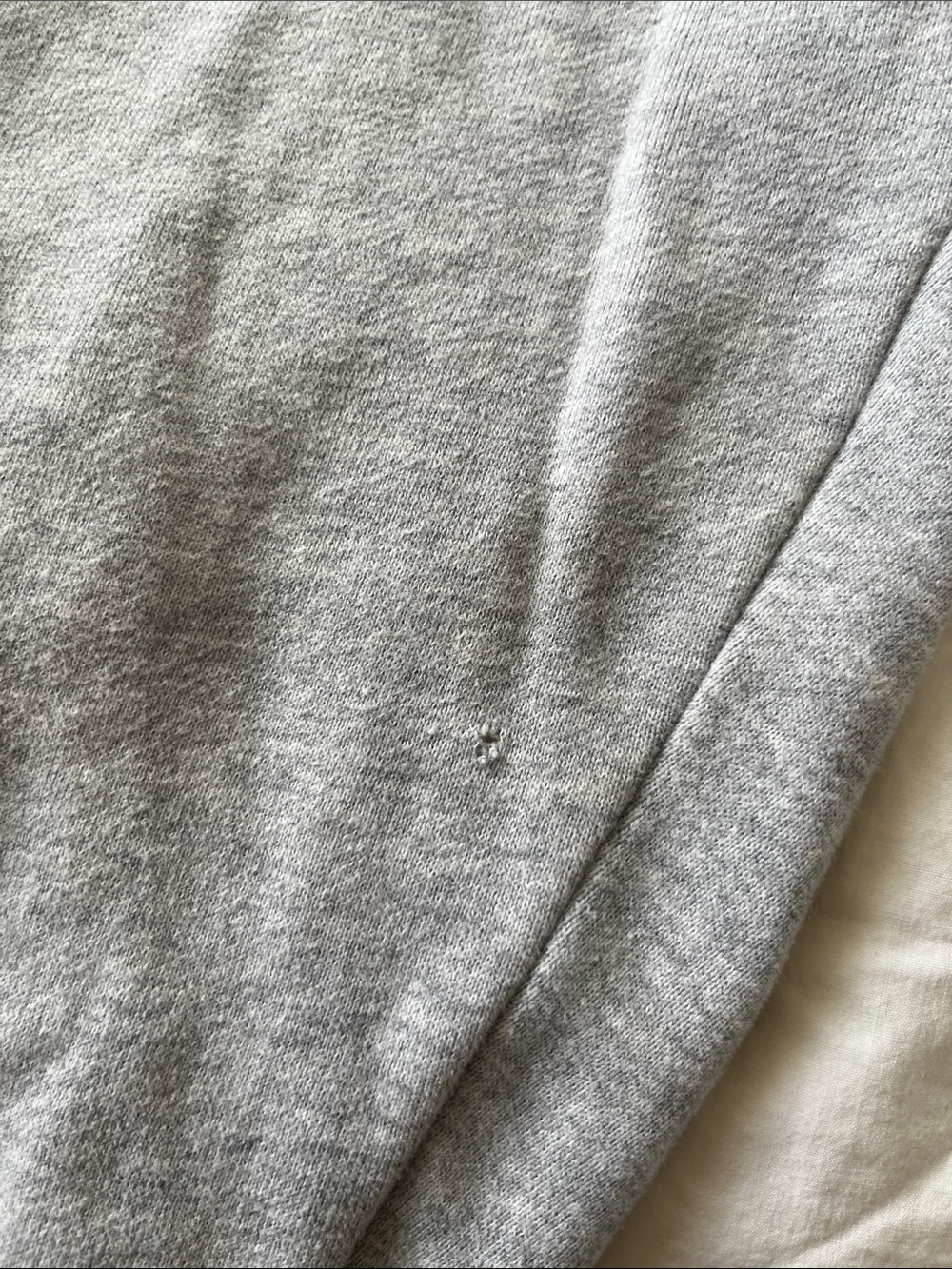 Aritzia Gray Cuffed Sweatpants - Picture 4 of 5